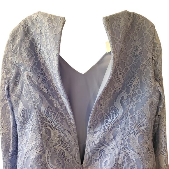 David’s Bridal Light Blue Lace Beaded Long Sleeve Satin V-Neck Formal Gown Dress - Picture 4 of 10